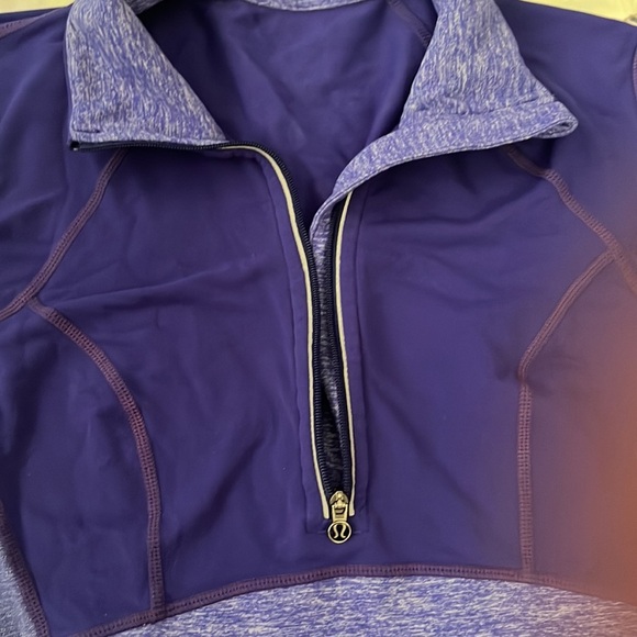 Lululemon womens 1/2 zip pullover - Picture 2 of 8
